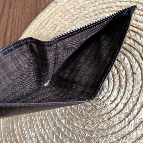 Fossil Men Pocket Leather Wallet - Picture 6 of 10